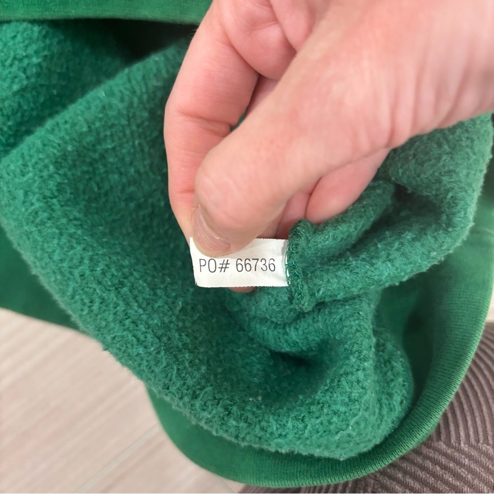 Vintage Adidas Youth Celtics Sweatshirt Hoodie (L 14-16) perfect for NBA finals! - Picture 3 of 5